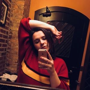 Meet your Posher, Molly